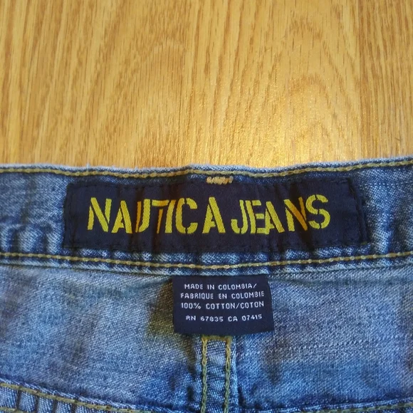 Nautica Men's Denim Jean Shorts - Picture 3 of 9